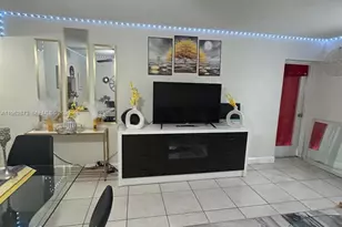 4314 NW 9th Ave, Deerfield Beach, FL 33064 - Photo 7