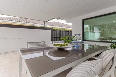 7300 SW 77th Ave, Miami, FL 33143 - Photo 25