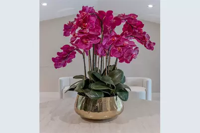 7300 SW 77th Ave, Miami, FL 33143 - Photo 5