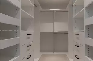 7300 SW 77th Ave, Miami, FL 33143 - Photo 11