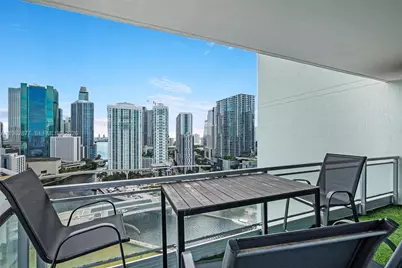 92 SW 3rd St #2710, Miami, FL 33130 - Photo 11
