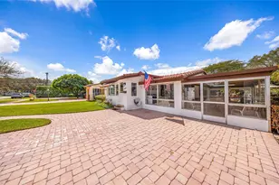 564 De Leon Dr, Miami Springs, FL 33166 - Photo 51