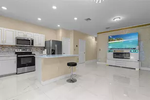 1130 SW 6th Ct, Homestead, FL 33034 - Photo 9