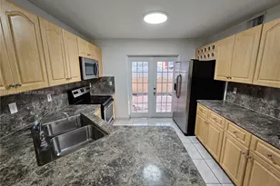 10915 W Okeechobee Rd, Hialeah Gardens, FL 33018 - Photo 3