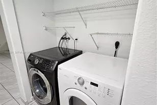 10915 W Okeechobee Rd, Hialeah Gardens, FL 33018 - Photo 13