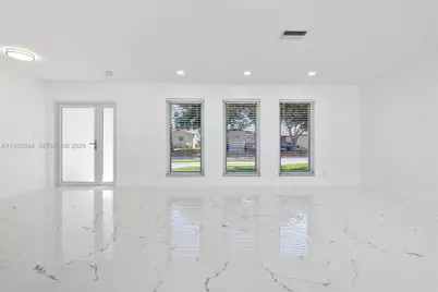 5711 NE 20th Ter, Fort Lauderdale, FL 33308 - Photo 15