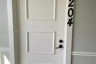 628 SW 16th Ave, Miami, FL 33135 - Photo 3