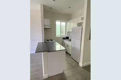 628 SW 16th Ave #204, Miami, FL 33135 - Photo 5