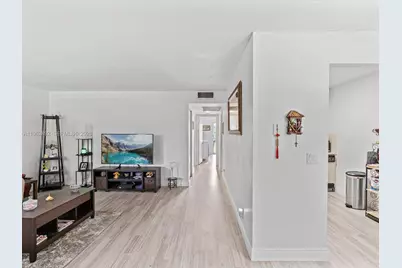 13250 SW 7th Ct #317L, Pembroke Pines, FL 33027 - Photo 3