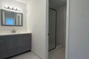 9719 N New River Canal Rd, Plantation, FL 33324 - Photo 17