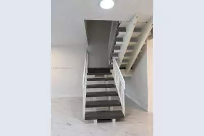 9719 N New River Canal Rd #308, Plantation, FL 33324 - Photo 27