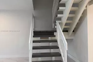 9719 N New River Canal Rd, Plantation, FL 33324 - Photo 27