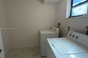 9719 N New River Canal Rd, Plantation, FL 33324 - Photo 25