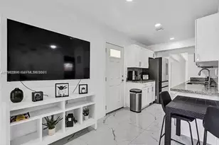 2730 NE 16th Ave, Pompano Beach, FL 33064 - Photo 9