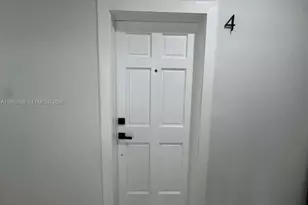 2425 SW 6th St, Miami, FL 33135 - Photo 15