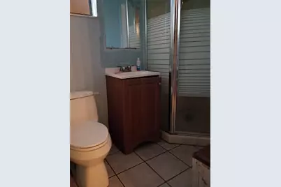 1040 NW 149th St, Miami, FL 33168 - Photo 11