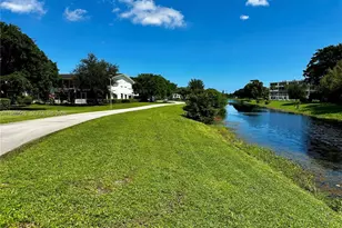 213 N Oakridge N, Deerfield Beach, FL 33442 - Photo 33