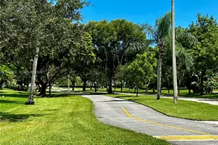 213 N Oakridge N, Deerfield Beach, FL 33442 - Photo 35