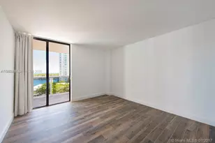 20505 E Country Club Dr, Aventura, FL 33180 - Photo 11