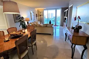 100 Bayview Dr, Sunny Isles Beach, FL 33160 - Photo 7