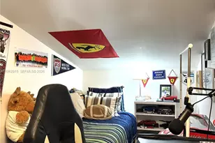 20442 NE 34th Ct, Aventura, FL 33180 - Photo 13