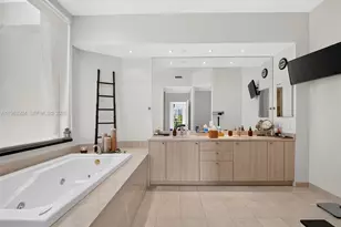 16500 Collins Ave, Sunny Isles Beach, FL 33160 - Photo 21