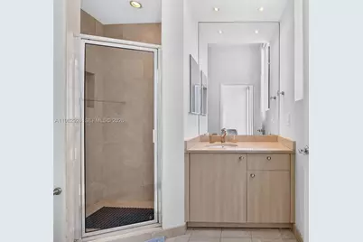 16500 Collins Ave #TH-9, Sunny Isles Beach, FL 33160 - Photo 25