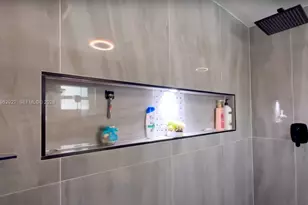 8275 Shadow Wood Blvd, Coral Springs, FL 33071 - Photo 11