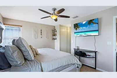 10717 NW 12th Mnr, Plantation, FL 33322 - Photo 35