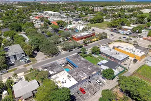 37 SW 14th St, Dania Beach, FL 33004 - Photo 25