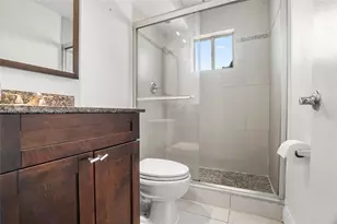 37 SW 14th St, Dania Beach, FL 33004 - Photo 13