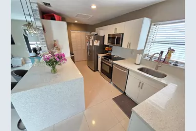 19631 NW 45th Ave, Miami Gardens, FL 33055 - Photo 7