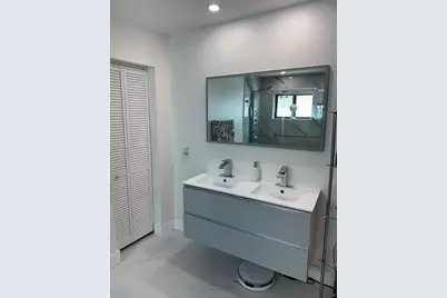 19234 SW 121st Ct, Miami, FL 33177 - Photo 7