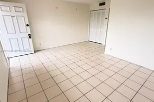 241 SE 9th Ave, Pompano Beach, FL 33060 - Photo 9