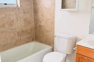 241 SE 9th Ave, Pompano Beach, FL 33060 - Photo 29