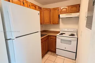 241 SE 9th Ave, Pompano Beach, FL 33060 - Photo 11