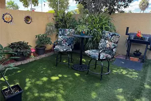 8720 SW 148th Pl, Miami, FL 33193 - Photo 35