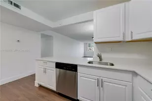 9001-9143 SW 77th Ave, Miami, FL 33156 - Photo 17