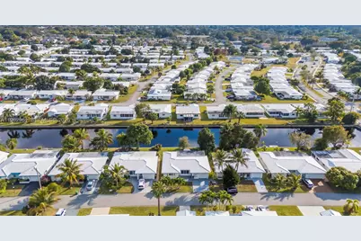 6810 NW 74th Pl, Tamarac, FL 33321 - Photo 35