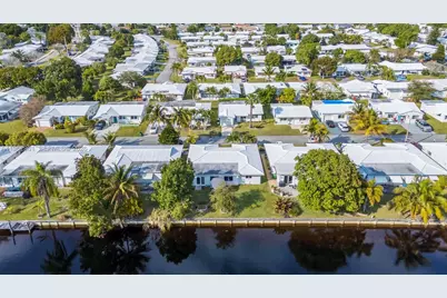 6810 NW 74th Pl, Tamarac, FL 33321 - Photo 31