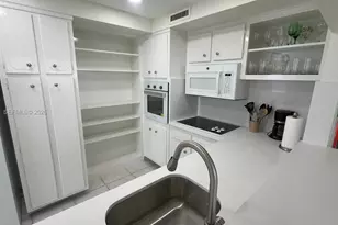 [Address not provided], Hollywood, FL 33019 - Photo 5