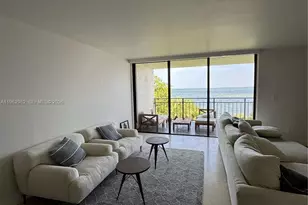 1632 S Bayshore Ct, Miami, FL 33133 - Photo 19