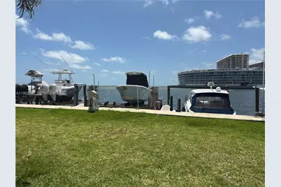 1632 S Bayshore Ct #302, Miami, FL 33133 - Photo 5