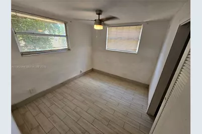 26 SE 13th Ter #7, Dania Beach, FL 33004 - Photo 9