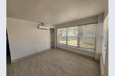 26 SE 13th Ter #7, Dania Beach, FL 33004 - Photo 3