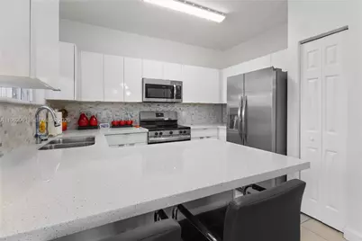 2741 NE 4th St #103, Homestead, FL 33033 - Photo 5