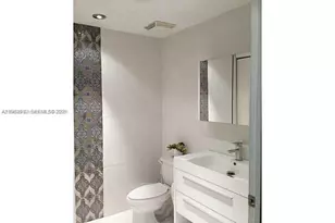 690 SW 1st Ct, Miami, FL 33130 - Photo 11