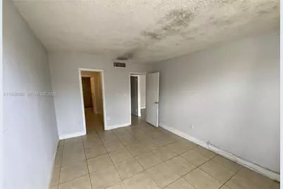 1800 Sans Souci Blvd #119, North Miami, FL 33181 - Photo 15