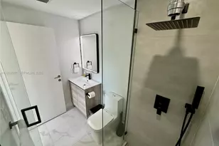 944 Jefferson Ave, Miami Beach, FL 33139 - Photo 9