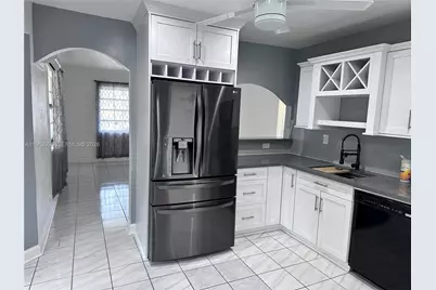 2820 Fletcher St, Hollywood, FL 33020 - Photo 9